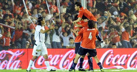 Comemoração do primeiro gol no estádio marcado por Silvera