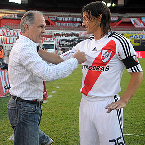 Almeyda2