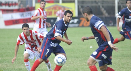 Acesso Metropolitano: UAI Urquiza é o dono da bola na Primeira C