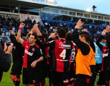 Newell's é o grande favorito ao título