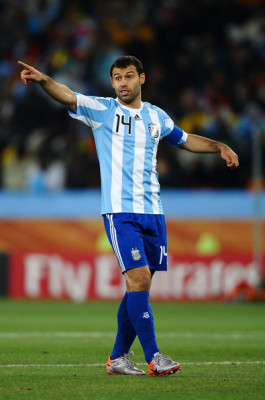 Mascherano 4