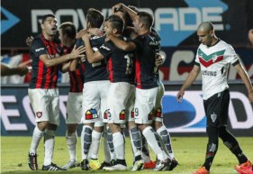 Com 32 pontos, o San Lorenzo fechou a primeira metade do campeonato na liderança, e vai em paz para o recesso