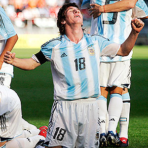 10 anos do mais histórico mundial sub-20: o que Messi ganhou