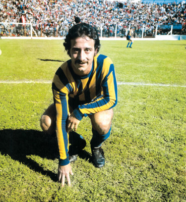 Aldo Pedro Poy jugo en Rosario Central entre 1965 y 1974.