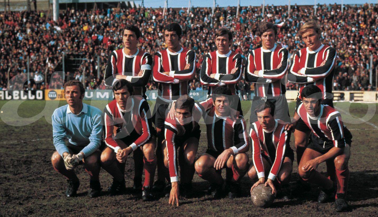 Camisas de Futebola: Club Atlético Chacarita Juniors (ARG)